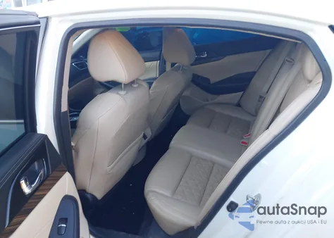 2018 Nissan Maxima 3.5 Platinum z USA, uszkodzony, nr VIN 1N4AA6AP7JC362638